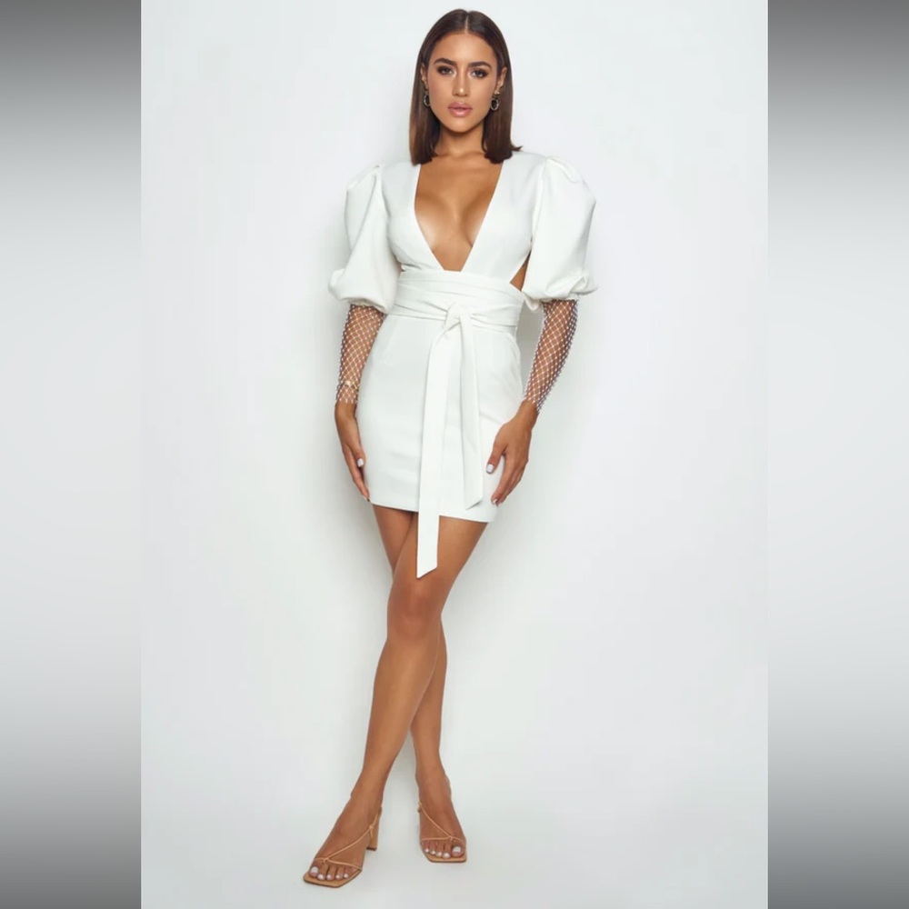 POSHMIA - Viola White Rhinestone & Puff Sleeve Dress
